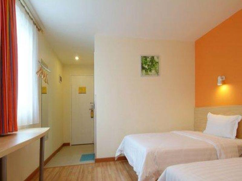 7Days Inn Qinhuangdao Changli Jieyang Street Bagian luar foto